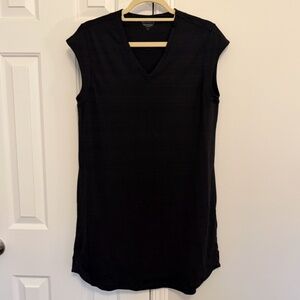 Athleta Sleeveless Dress with Pockets